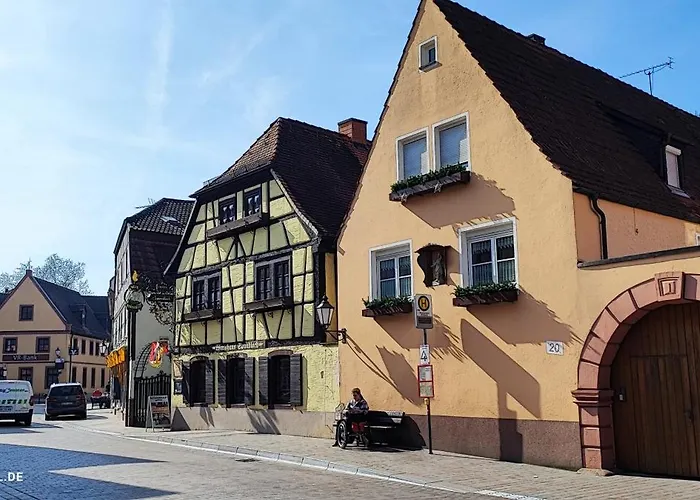 10 Personen Monteurwohnung Bei Wuerzburg Fuenf Schlafzimmer Incl Eigener Parkplatz - Nur Einzelbetten Veitshöchheim