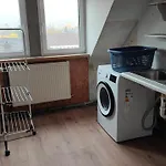 10 Personen Monteurwohnung Bei Wuerzburg Fuenf Schlafzimmer Incl Eigener Parkplatz - Nur Einzelbetten * Veitshöchheim